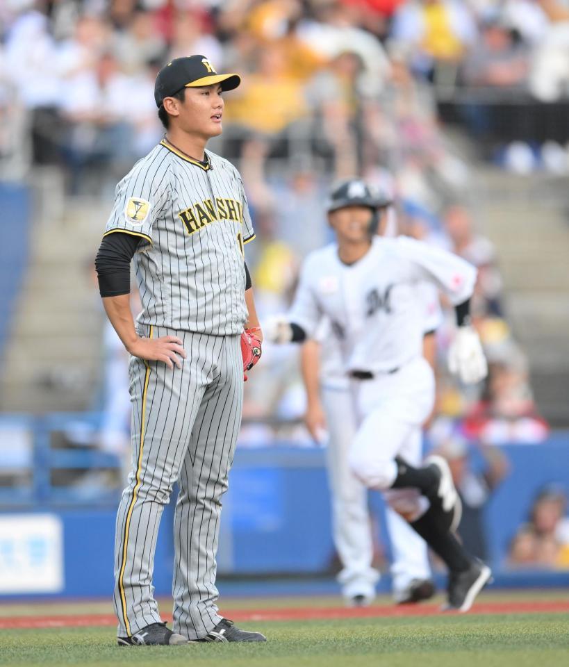 　延長１１回、愛斗にサヨナラ適時二塁打を浴びた西純（撮影・伊藤笙子）