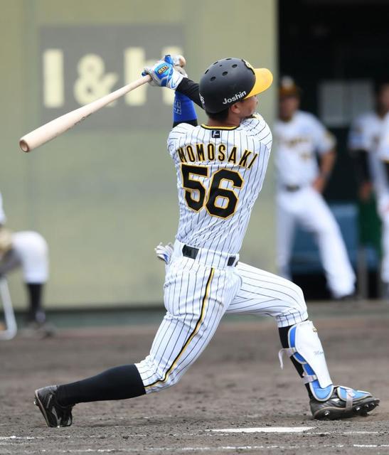 阪神2軍 ドラ4・百崎が新人1号！左翼ネットへ確信の先制弾 満面の