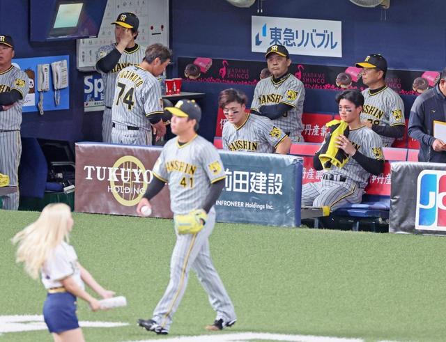 阪神・岡田監督が嘆き節「（援護）ゼロやん」「（打線）見送ってんの