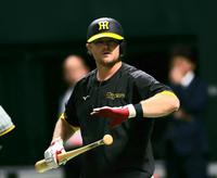 　１軍に合流し、打撃練習をするノイジー（撮影・田中太一）