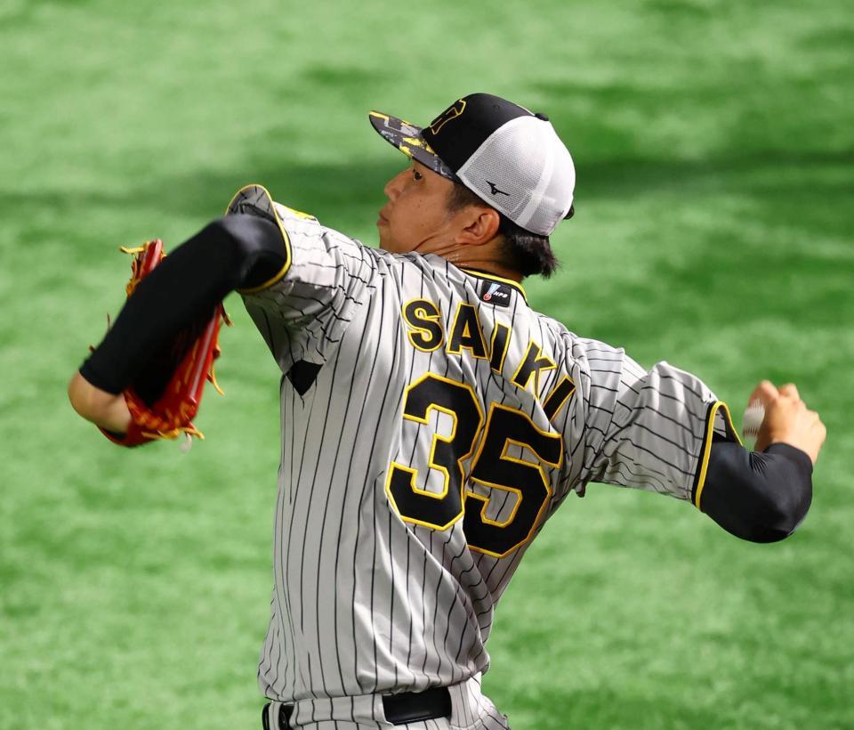 　キャッチボールする才木（撮影・山口登）