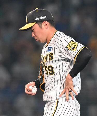 　１０回、勝ち越しを許した石井（撮影・石井剣太郎）