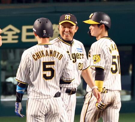 阪神・岡田監督 好走の原口称賛「もう無理すんな言うとったけどな。まあだから、それが打球判断やろ」【一問一答】