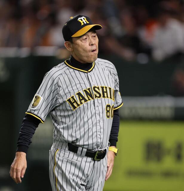 阪神タイガース 【'90プロ野球ゲーム】岡田監督 阪神・岡田監督の「2番・梅野」は実らず…猛攻の5回に“代打”の