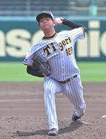 　シート打撃に登板する高橋（撮影・北村雅宏）