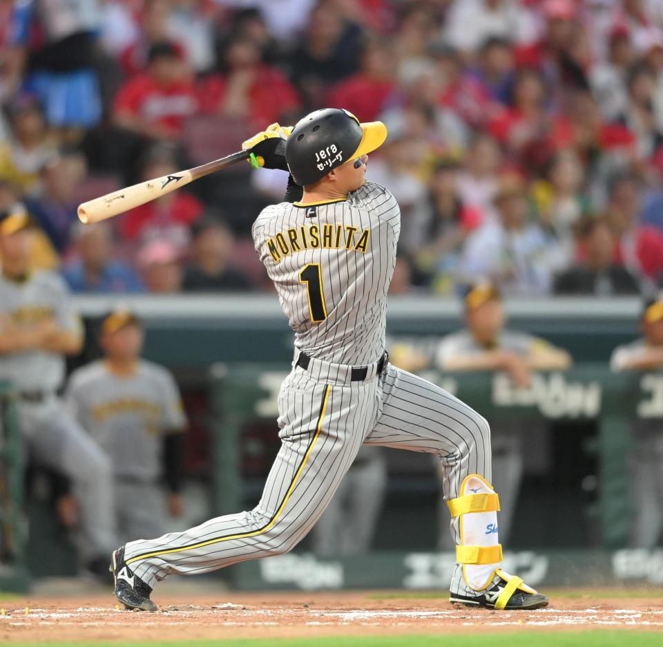 　３回、左越え３ランを放った森下（撮影・市尻達拡）