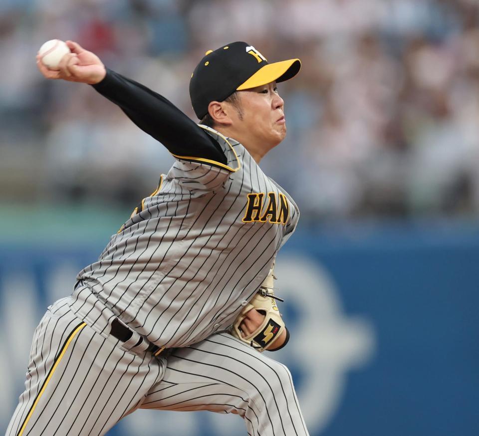　先発し、投げ込む西勇（撮影・田中太一）