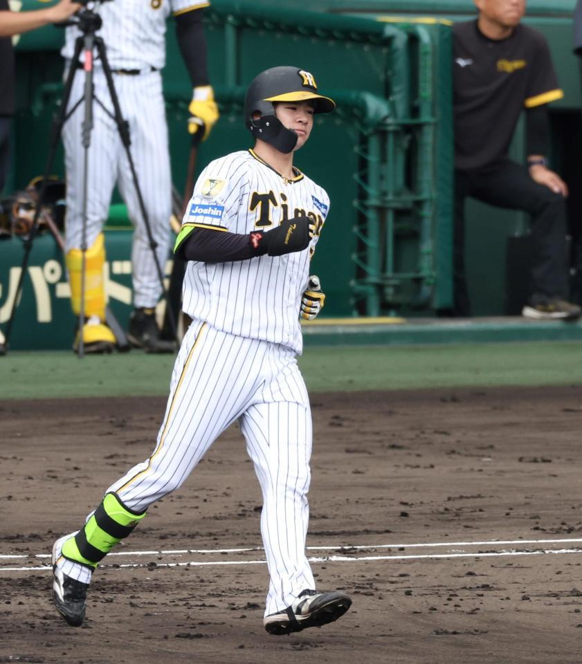 　シート打撃で凡退した中野（撮影・中田匡峻）