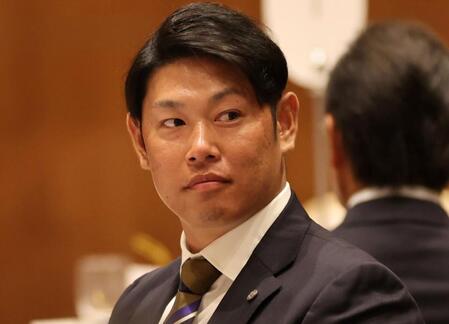 阪神　ＦＡ宣言の原口文仁の残留発表「今まで通りタテジマのユニホームを着てグラウンドを駆け回りたい」　近日中に会見