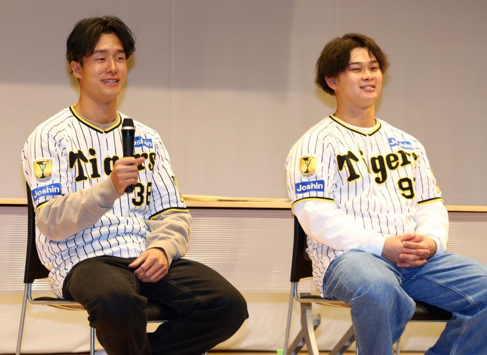 　参加者からの質問に答える小幡（左）と野口（撮影・山口登）