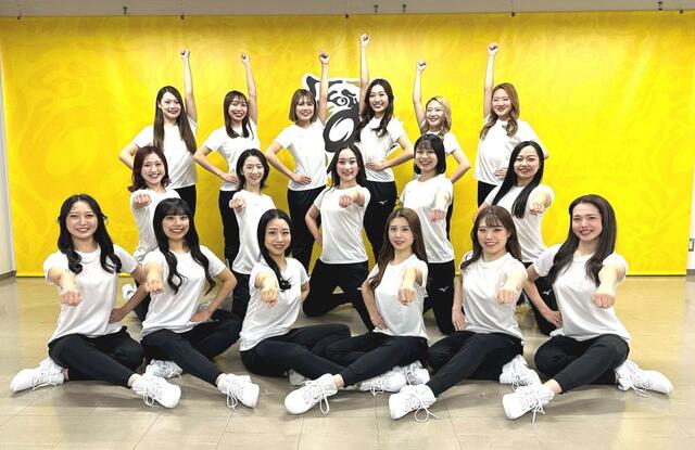 阪神 「TigersGirls」25年メンバー17人が決定 新加入8