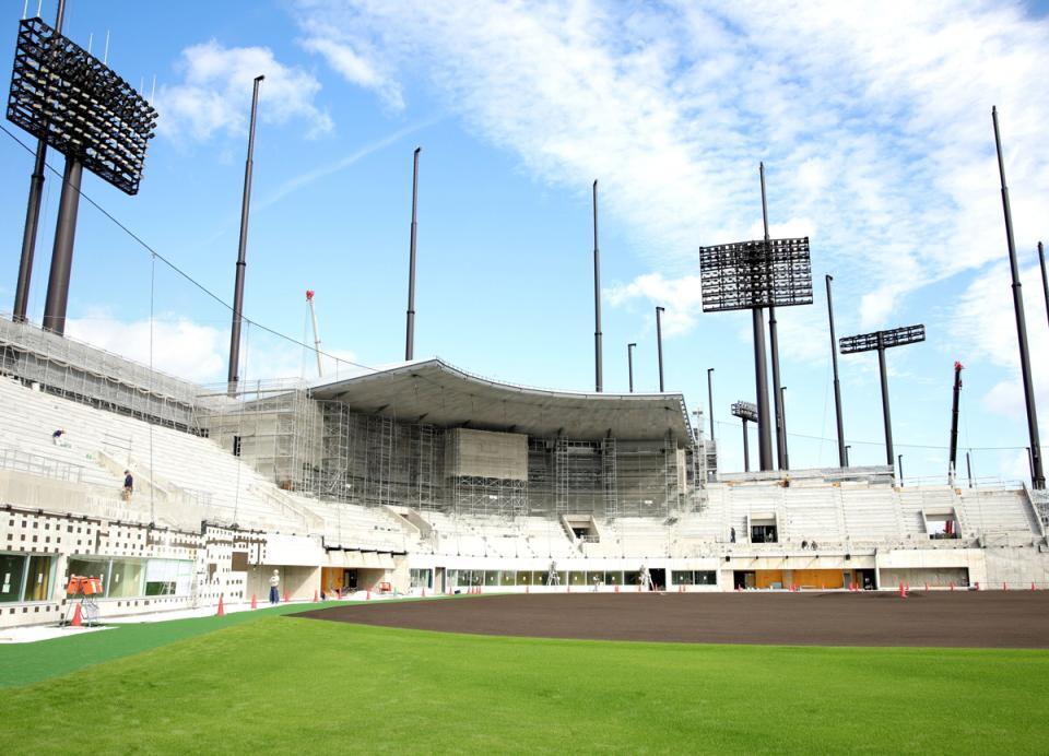 　建設工事が進むゼロカーボンベースボールパーク＝２４年１０月