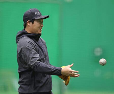 　穏やかな表情を見せる大山（撮影・中田匡峻）