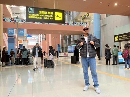 　来日したゲラ（阪神タイガース提供）