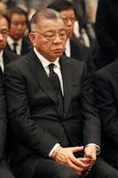 　吉田義男さんの葬儀に参列した掛布雅之ＯＢ会長（代表撮影）