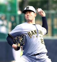 　紅白戦で力投する伊藤稜（撮影・山口登）
