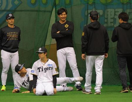 　笑顔を見せる森下（撮影・金田祐二）