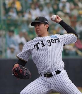 　先発し、力投する門別