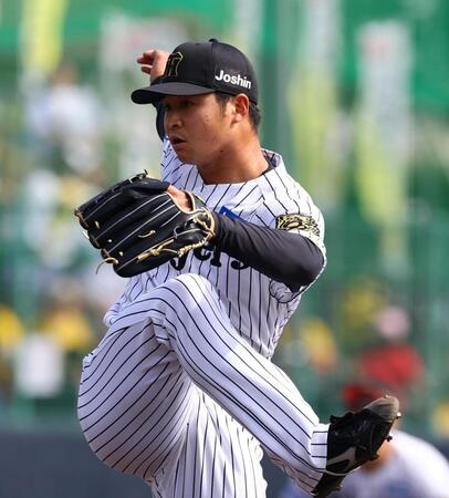 　６回、力投する松原（撮影・山口登）