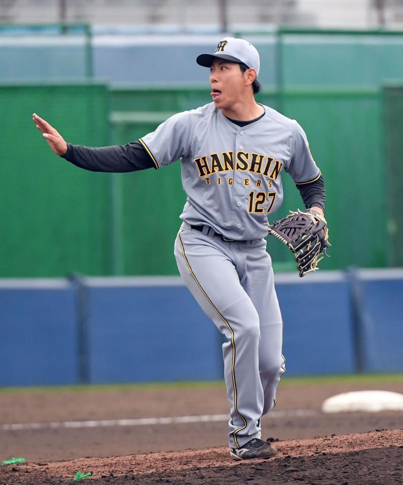 　９回裏に登板し１安打２三振で無失点に抑えた工藤（撮影・佐藤厚）