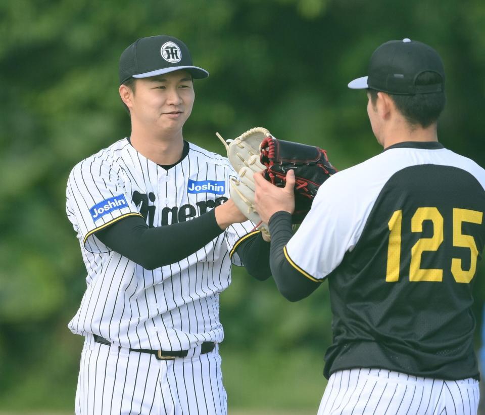 　キャッチボールを終えた津田（撮影・西田忠信）