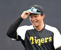 　練習の合間に笑顔をみせる森下