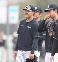 　笑顔を見せる門別（撮影・中田匡峻）