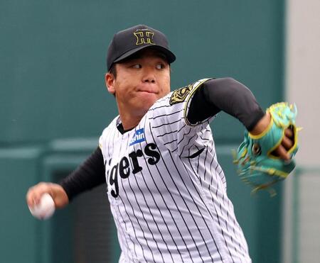 　５回、力投する村上（撮影・山口登）