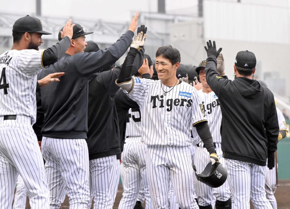 阪神2軍 新球場で劇的初勝利 育成・福島サヨナラ打で決めた！4031