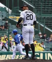 　１回、板山に先制ソロを浴びたデュプランティエ（撮影・北村雅宏）