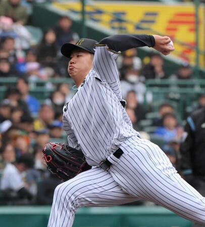 　力投する門別（撮影・北村雅宏）