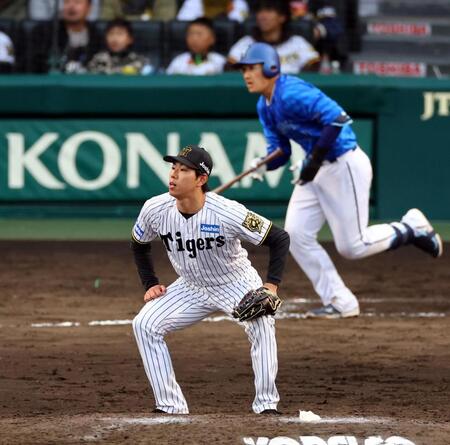 ８回、山本に適時打を許す工藤（撮影・山口登）