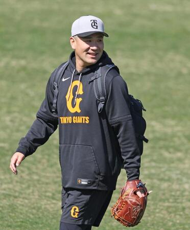 　笑顔を見せる田中将（撮影・中田匡峻）