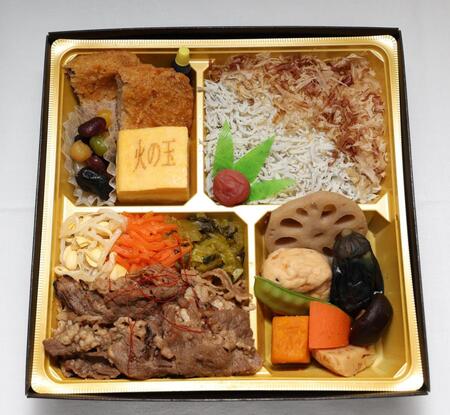 　藤川監督の高知づくし！火の玉ストレート御膳（撮影・中田匡峻）