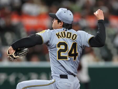 ５回、背番号２４をつけて力投する阪神・工藤泰成＝ベルーナドーム（撮影・田中太一）