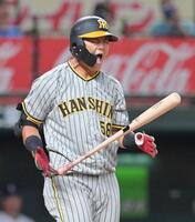 　交流戦の西武戦で４回に空振り三振に倒れ、絶叫する前川＝２０２３年５月３１日、ベルーナドーム