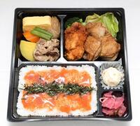 　三重出身！前川の鶏焼肉×めんたい弁当