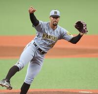 　先発し、力投するデュプランティエ（撮影・田中太一）