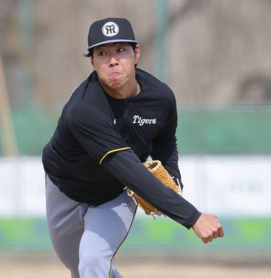 　キャッチボールで調整する工藤（撮影・西岡正）