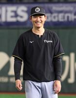 　笑顔を見せる森下（撮影・中田匡峻）