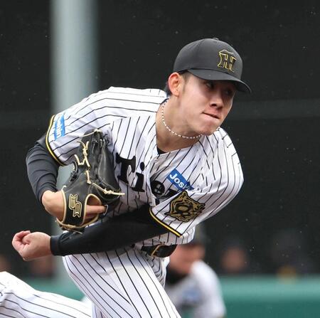 　５回１安打無失点に抑える好投を見せた富田（撮影・北村雅宏）