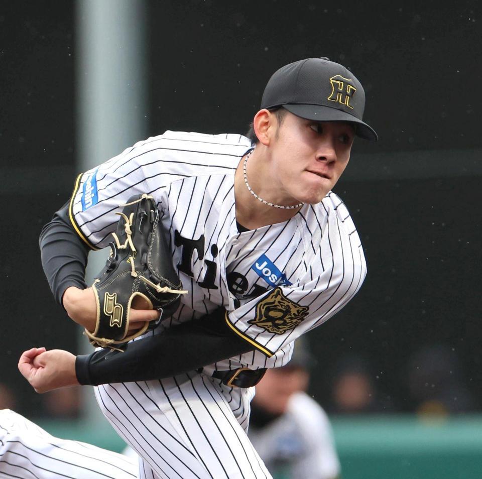 　５回１安打無失点に抑える好投を見せた富田（撮影・北村雅宏）