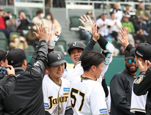 阪神 平田2軍監督「今日に限っては広大を褒めなあかんわ」井上