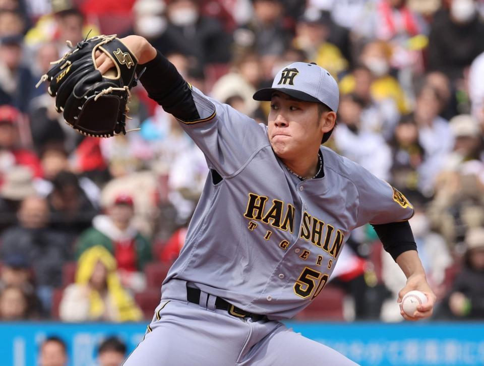 　先発し力投する富田（撮影・市尻達拡）