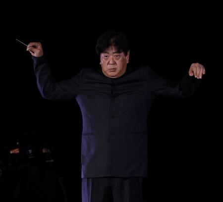 　指揮を務める佐渡裕氏（撮影・中田匡峻）