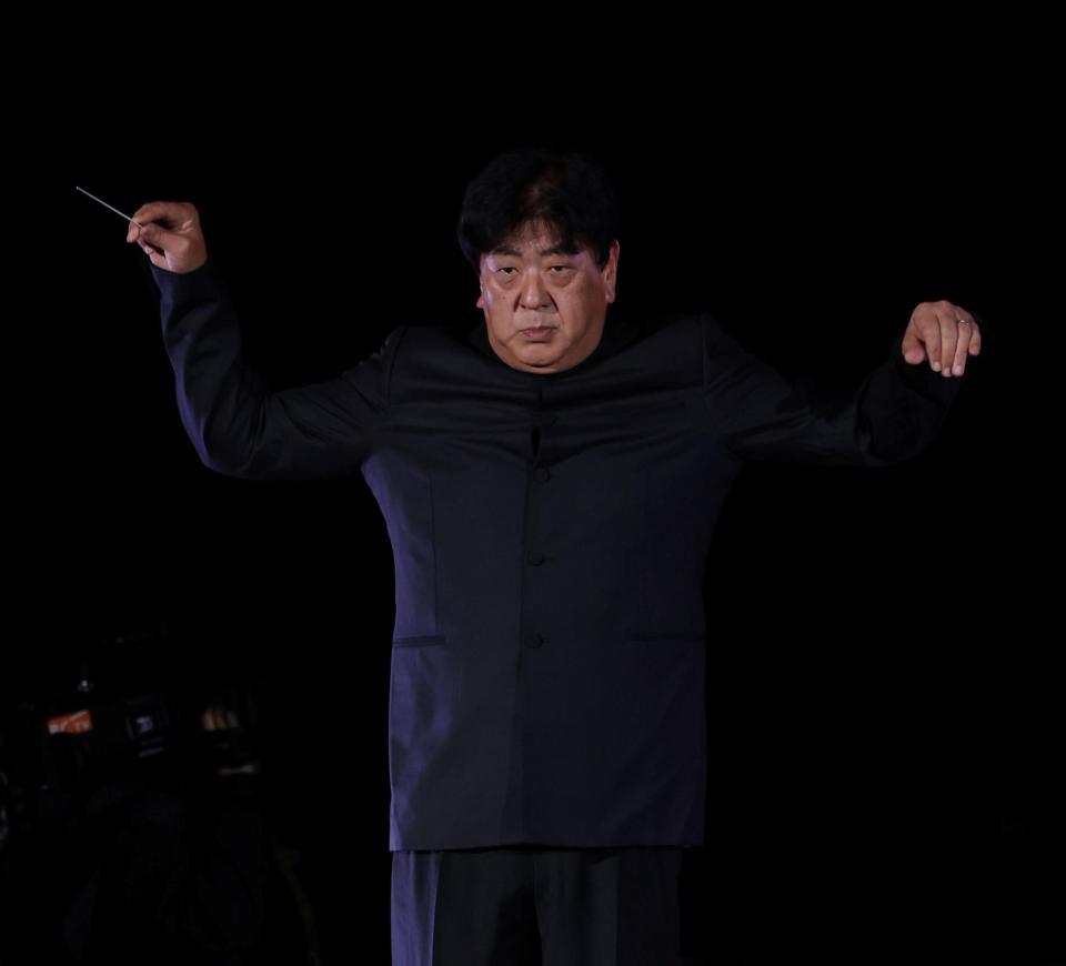 　指揮を務める佐渡裕氏（撮影・中田匡峻）