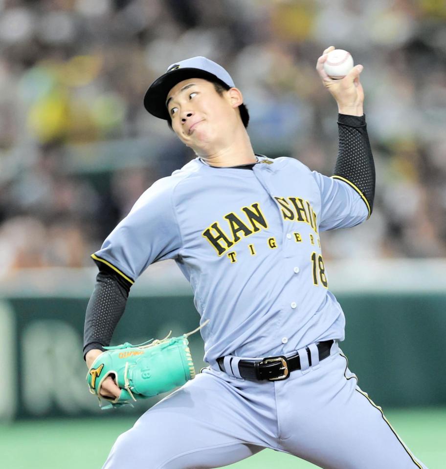 　８回に登板し力投する伊原（撮影・西岡正）
