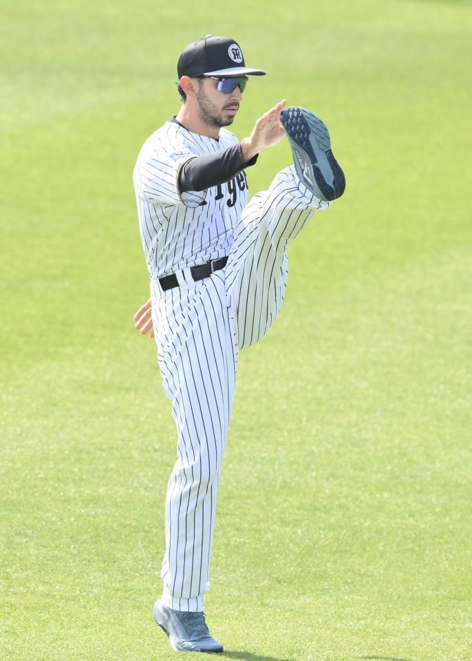 　２軍に合流したゲラ（撮影・西田忠信）