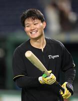 　笑顔を見せる森下（撮影・中田匡峻）