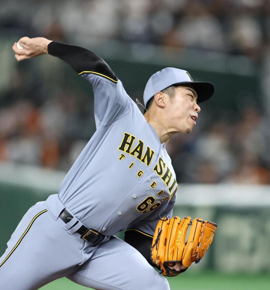 　７回、３番手で登板する石井（撮影・中田匡峻）